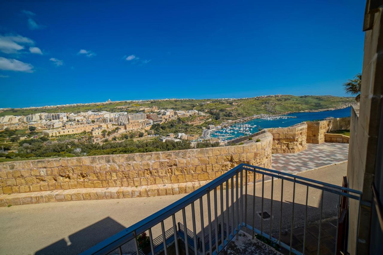 Harbour Views Duplex Maisonette With Jacuzzi Hot Tub Mgarr Dış mekan fotoğraf